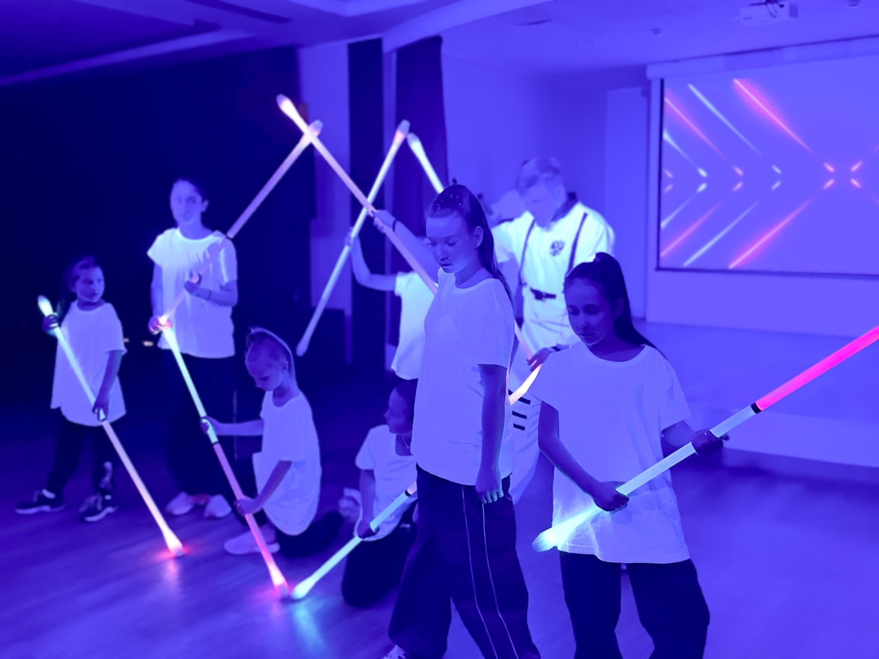 Космические танцы в Alean Family Biarritz